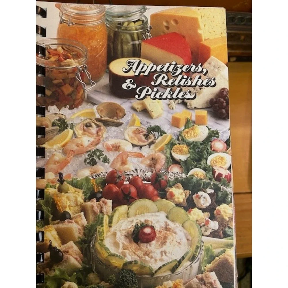 Cookin' Emerald Isle Style Chapel By The Sea North Carolina Community Cookbook
